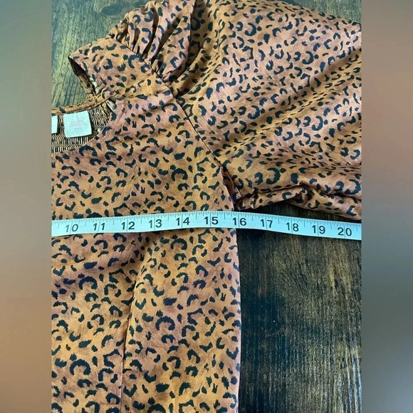 Levi’s KAILA PUFF SLEEVE BLOUSE - Picture 9 of 11